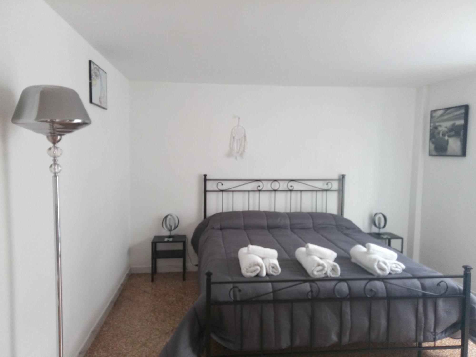 Ferienwohnung New Rose House Molfetta Exterior foto